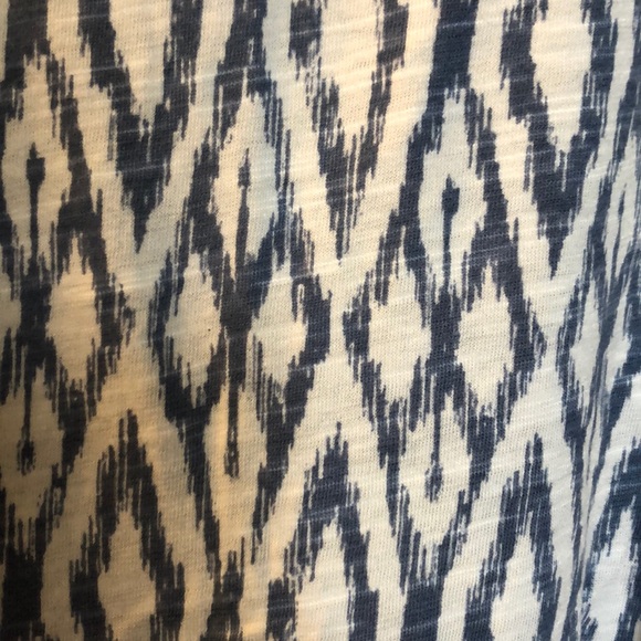 2 for $25 Banana Republic Malibu Tee (blue  white) - Picture 2 of 2